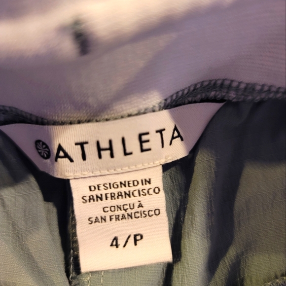 Athleta Capri Pant Size 4 - Picture 3 of 5